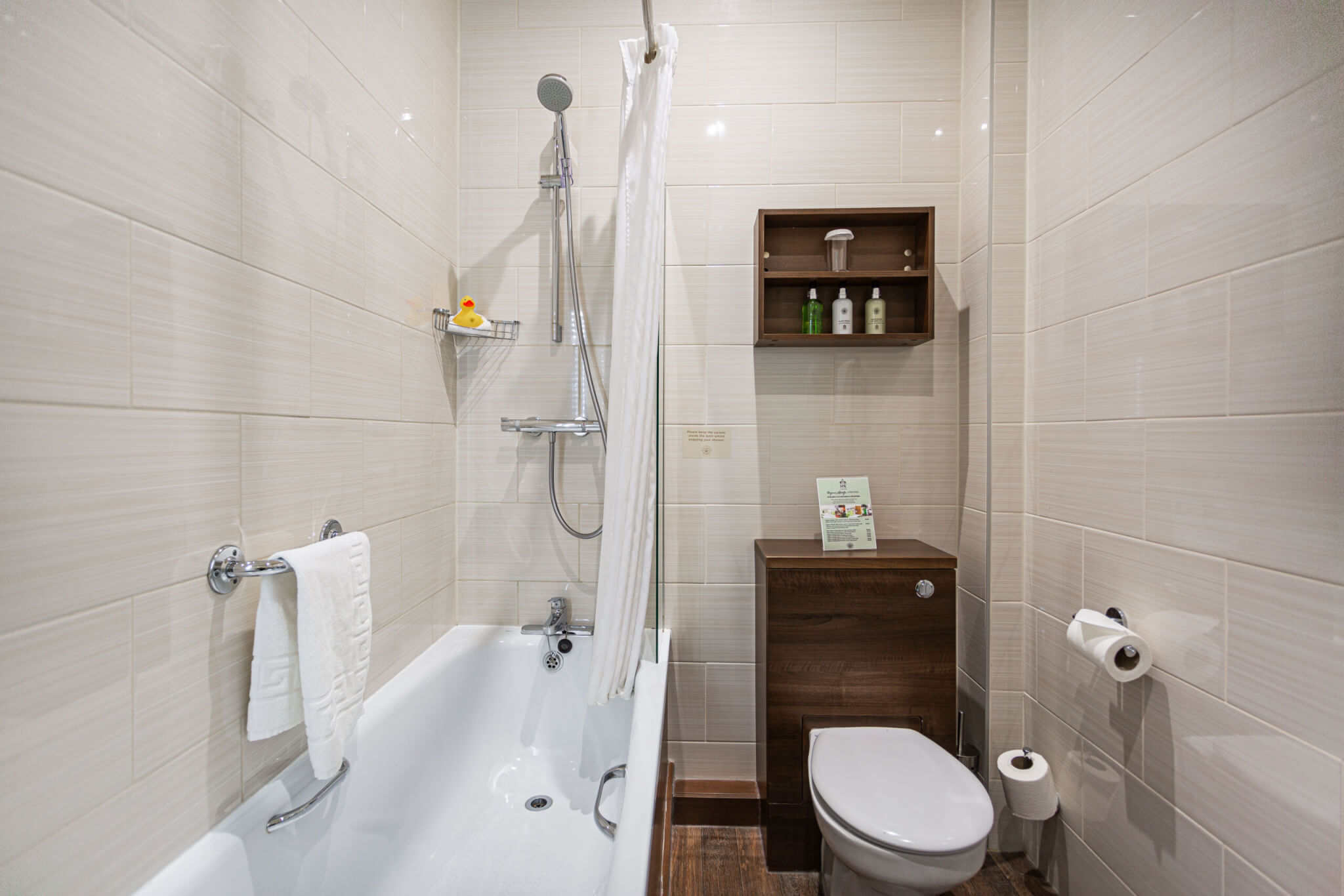 Rm 303 Classic Single Bathroom pt2 scaled