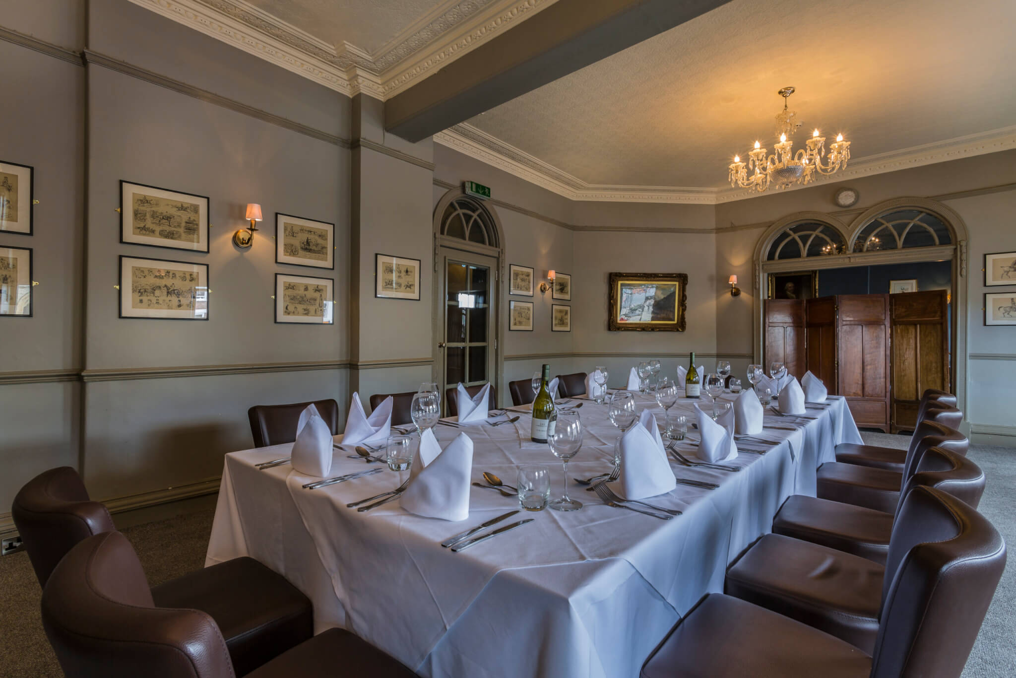 The Kings Head Hotel Richmond The Boardroom scaled