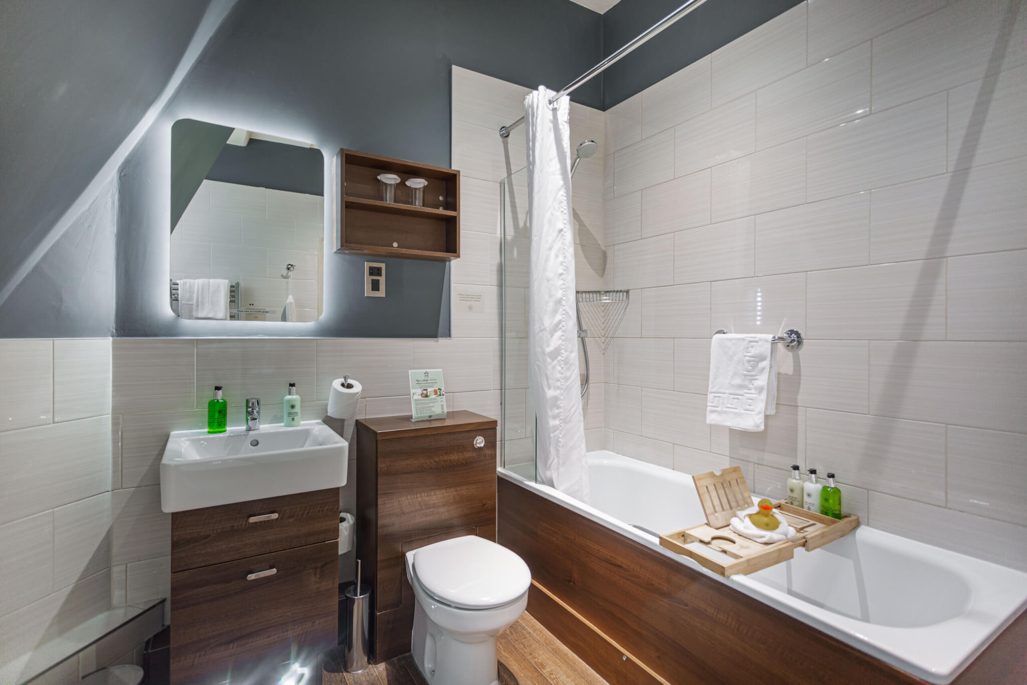 Classic Double Room Hotel Richmond 7 scaled